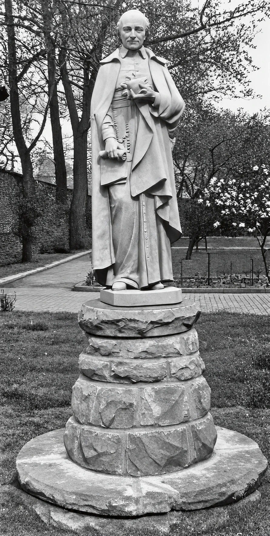 Monument de Saint Jean Eudes
